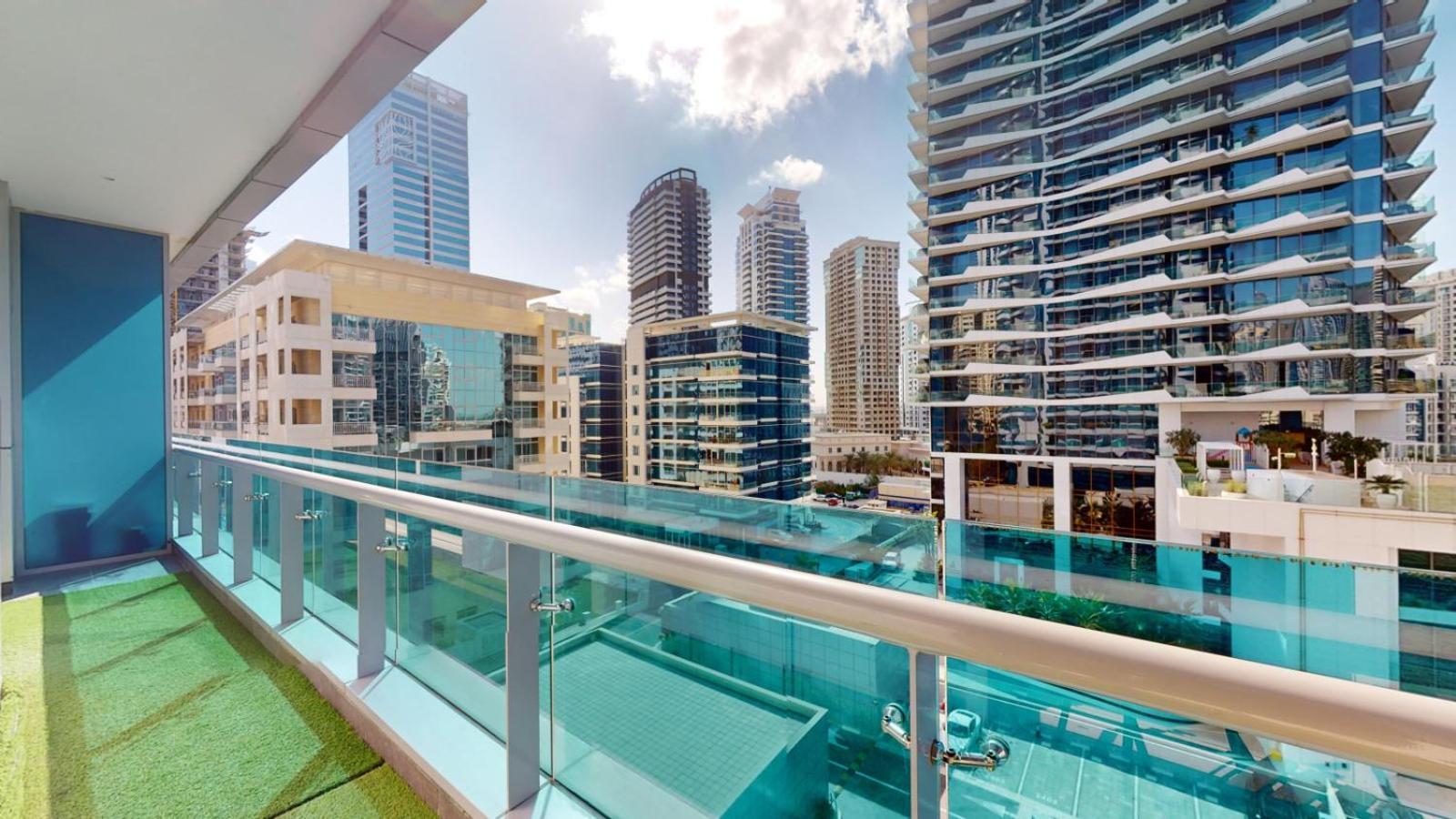 Orra Tower - Stunning One Bed With Marina View * Dubai