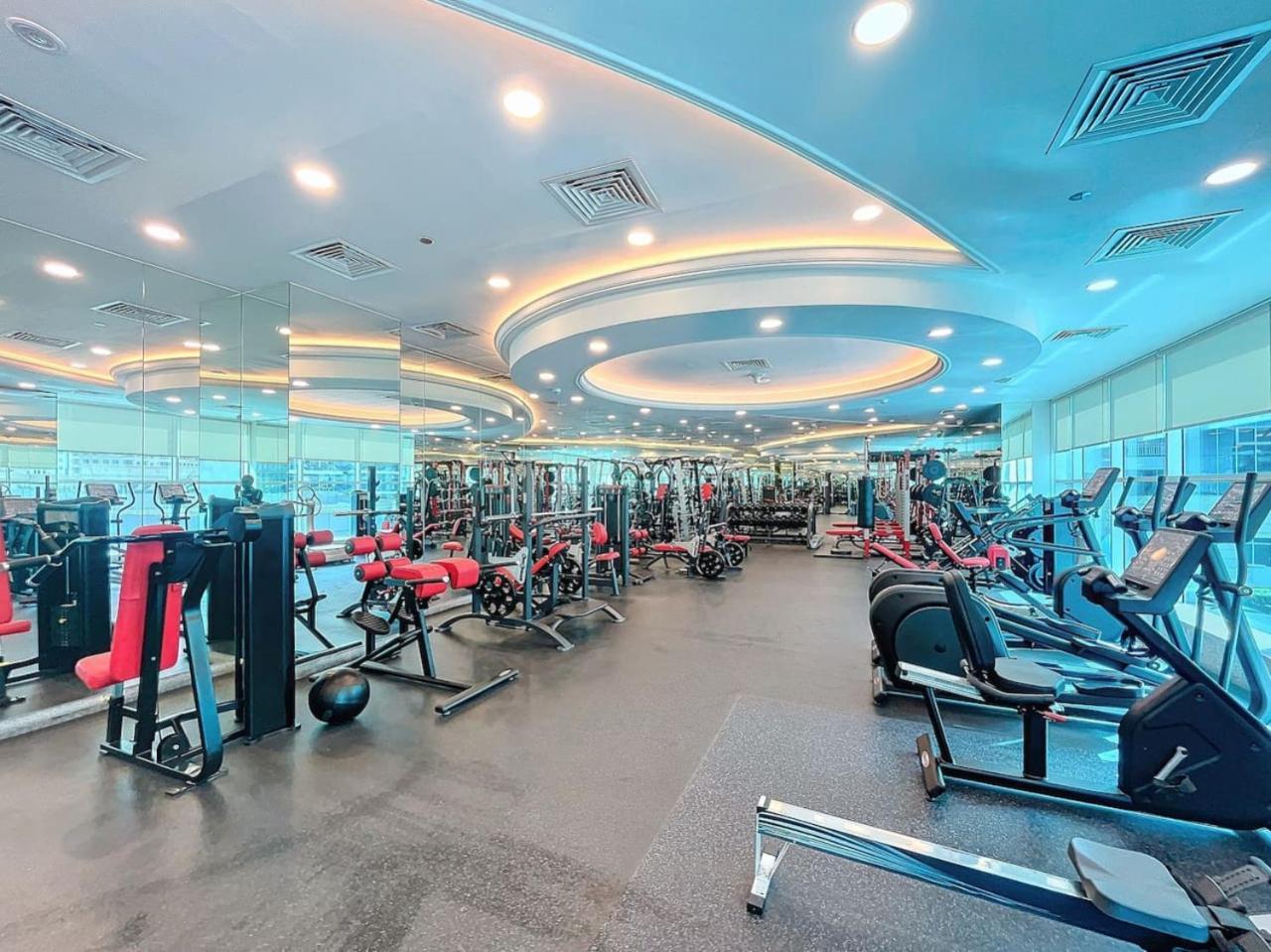 Orra Tower - Stunning One Bed With Marina View Apartment *